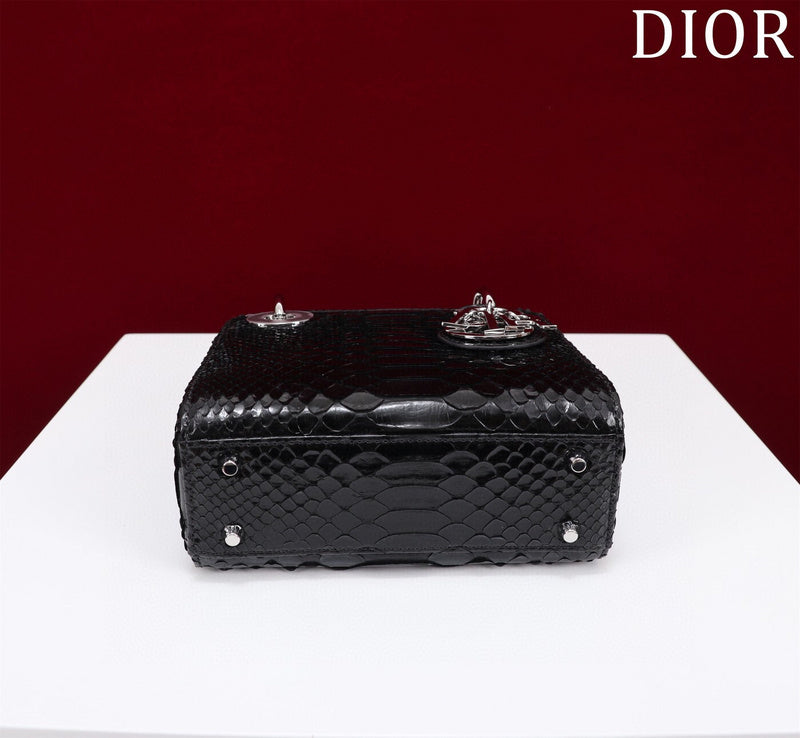 ELE - Dir Bags - 110