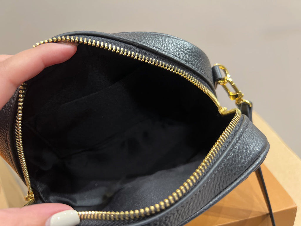EN - Luxury Bags LUV 756