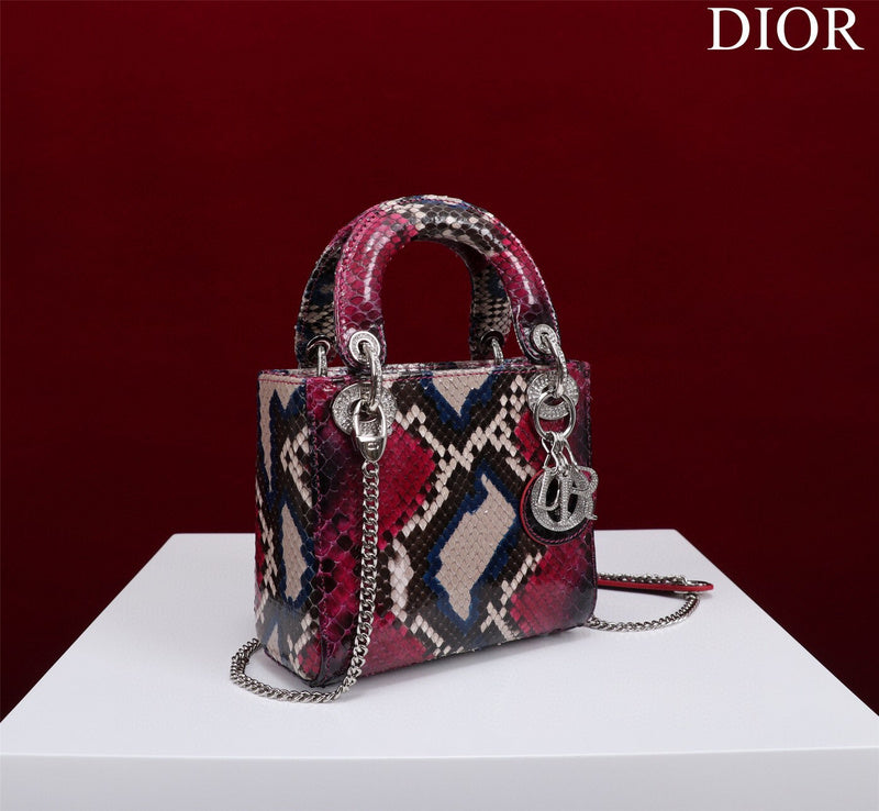 ELE - Dir Bags - 1700