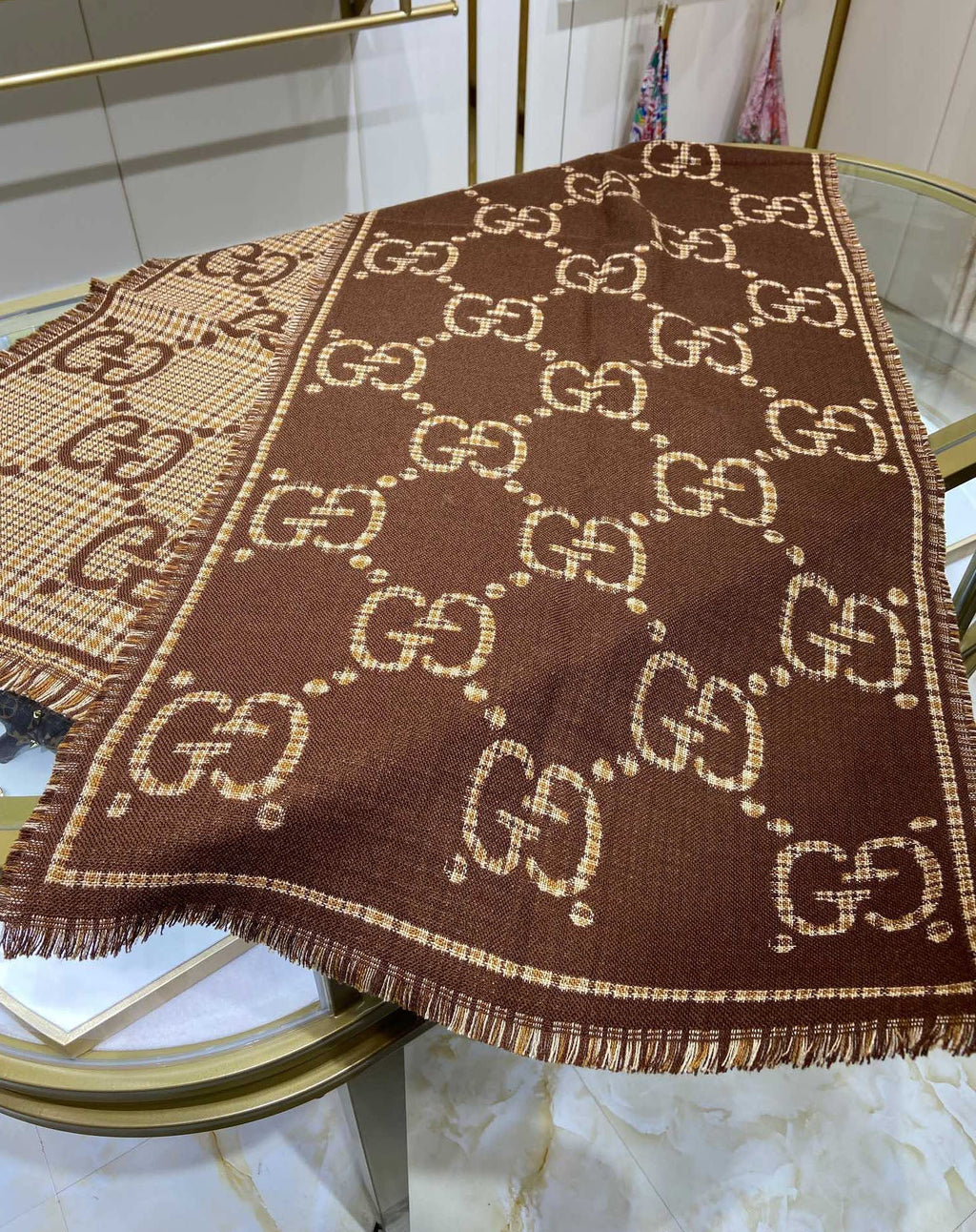 EN - Luxury GCI Scarf 020