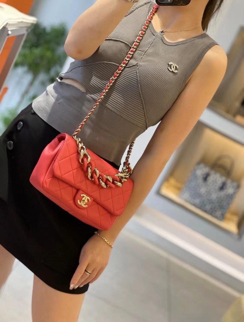 Preloved Chanel Flap Bag Red 23*14CM 8408