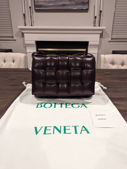 Bottega Veneta Women Cassette Grape Lambskin Cross Body Bag