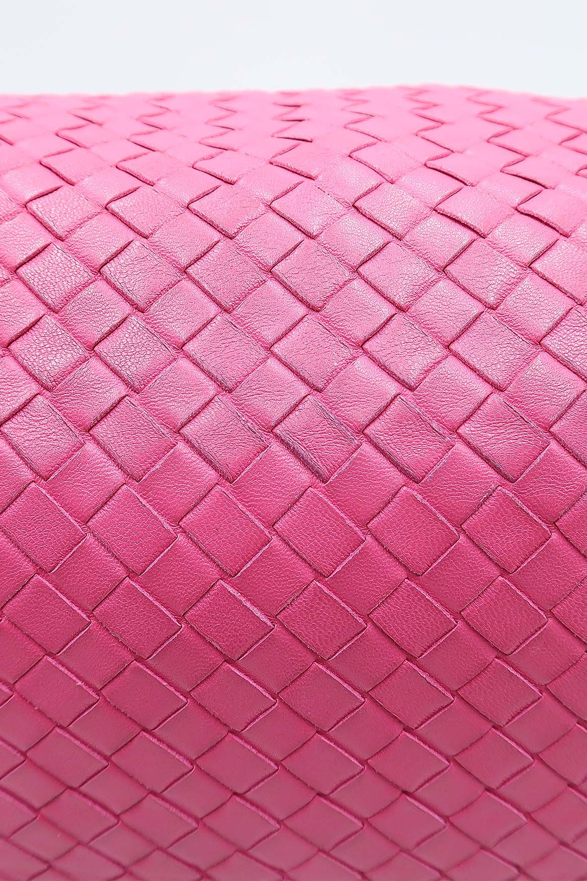 Medium Intrecciato Parachute Tote Pink