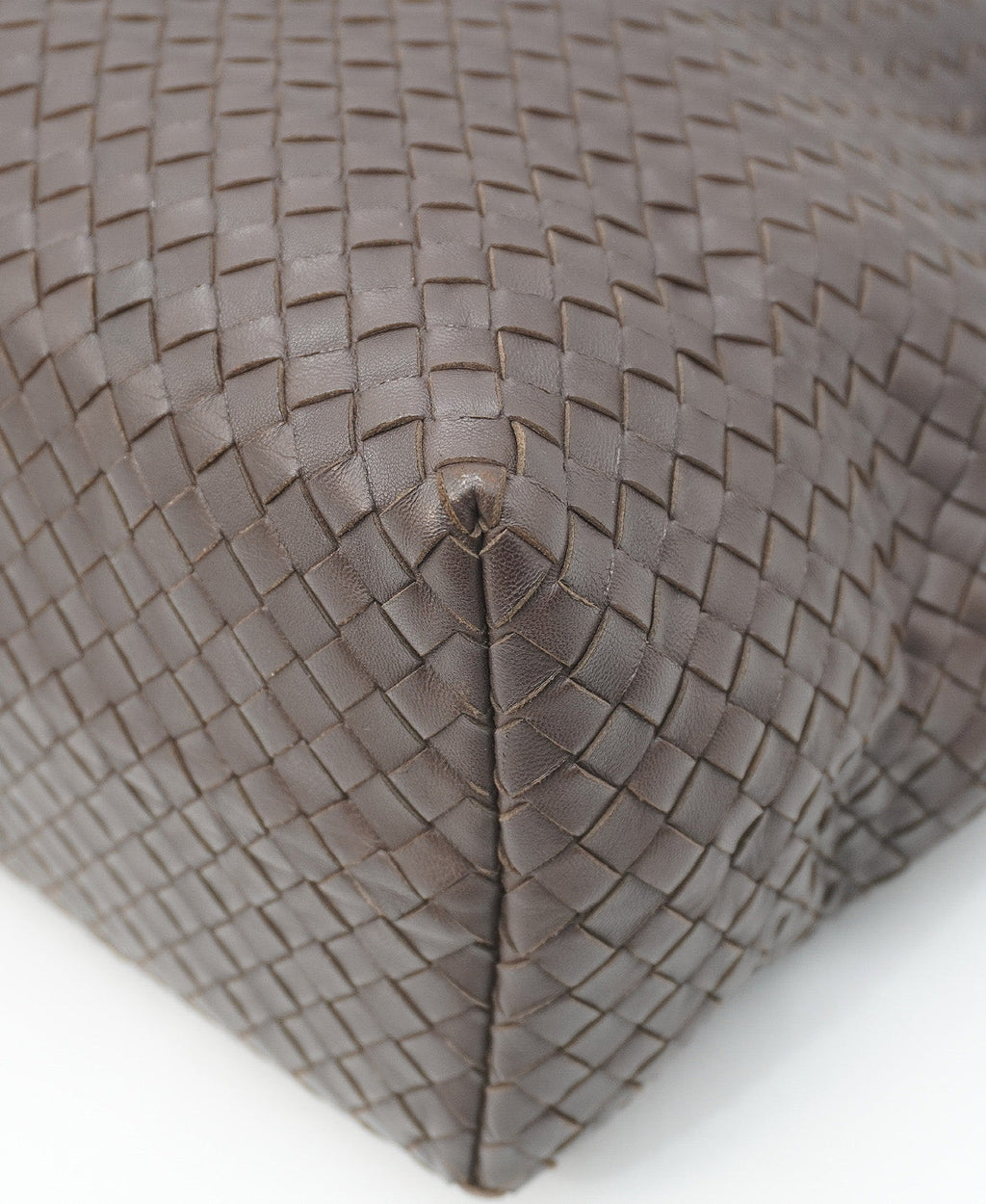 Medium Garda Intrecciato Nappa Dark Brown