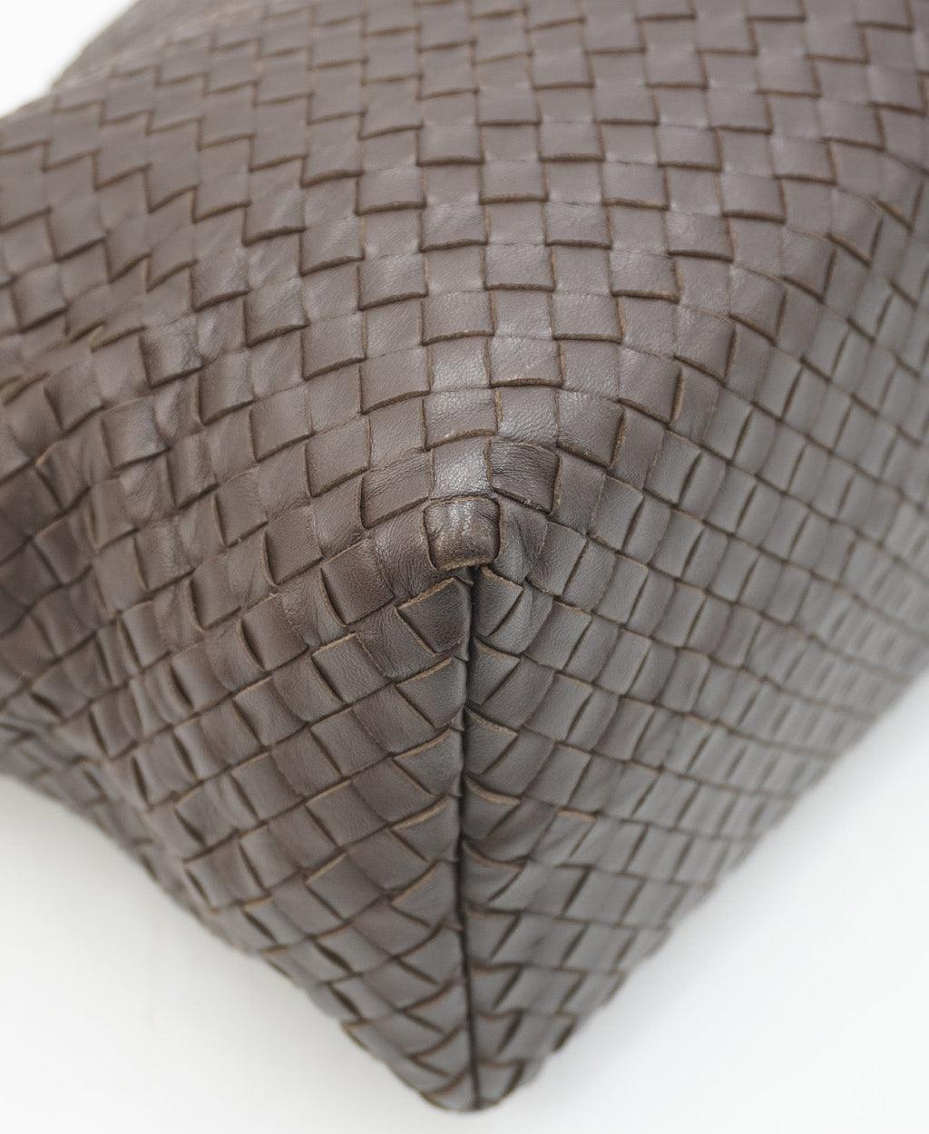 Medium Garda Intrecciato Nappa Dark Brown