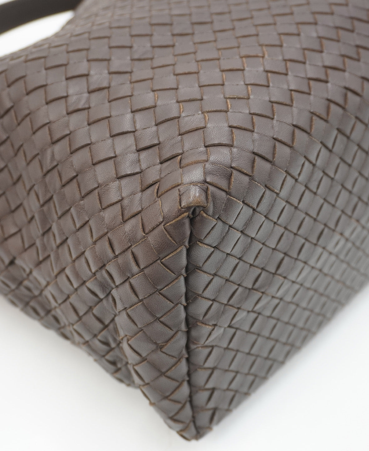 Medium Garda Intrecciato Nappa Dark Brown