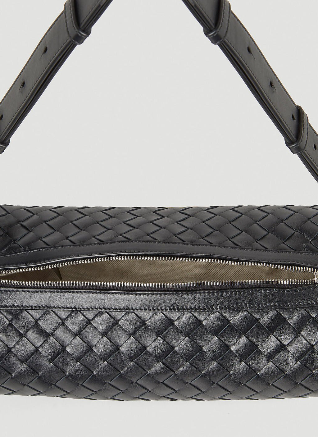 Bottega Veneta Men Cannolo Crossbody Bag