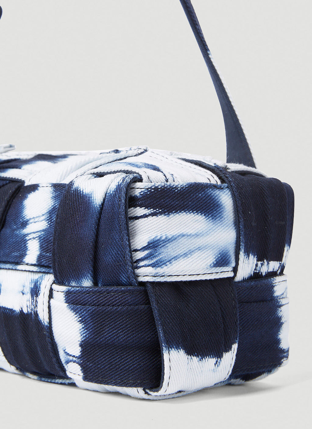 Bottega Veneta Women Cassette Shoulder Bag
