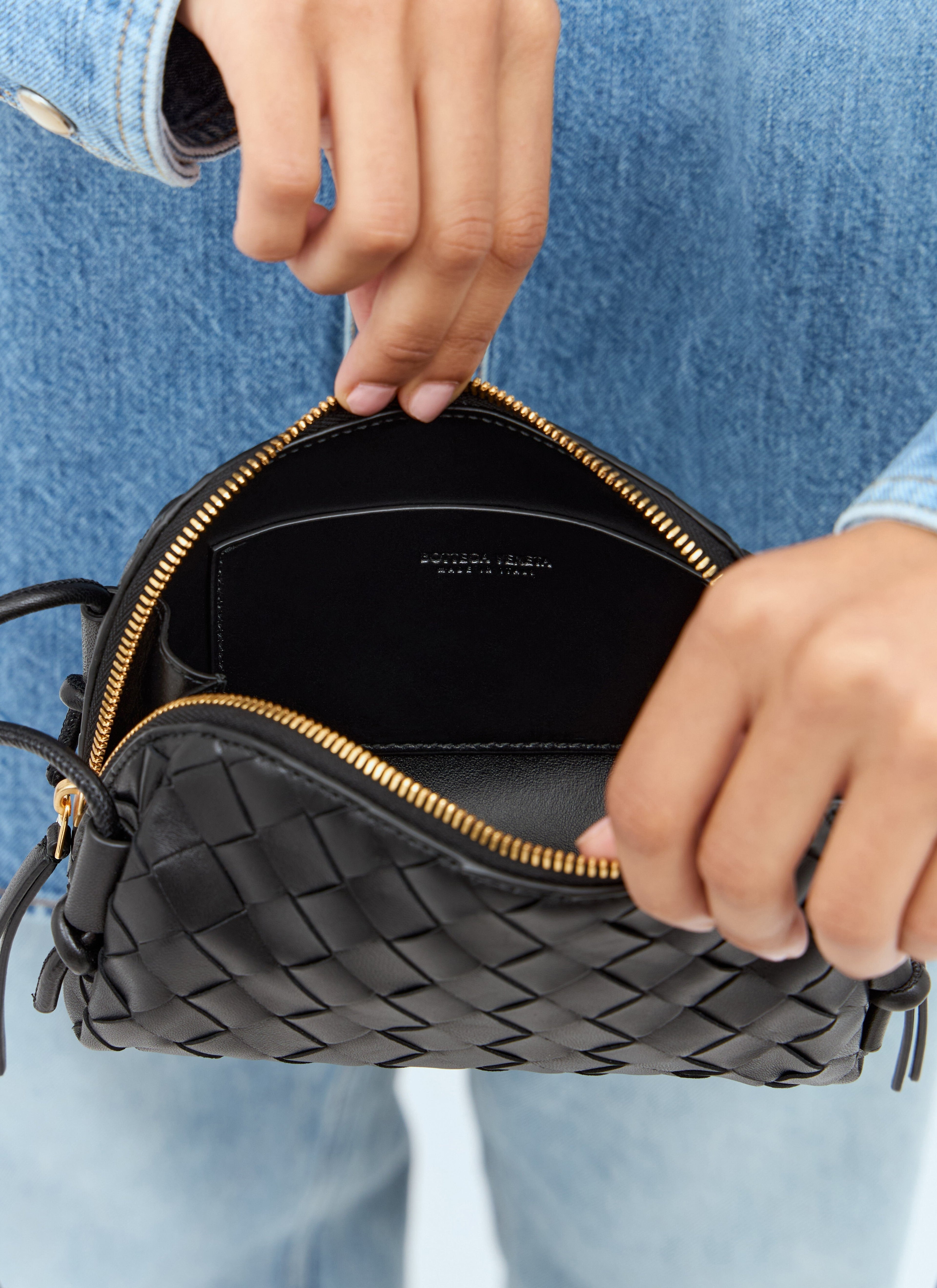 Bottega Veneta Women Intrecciato Concert Pouch