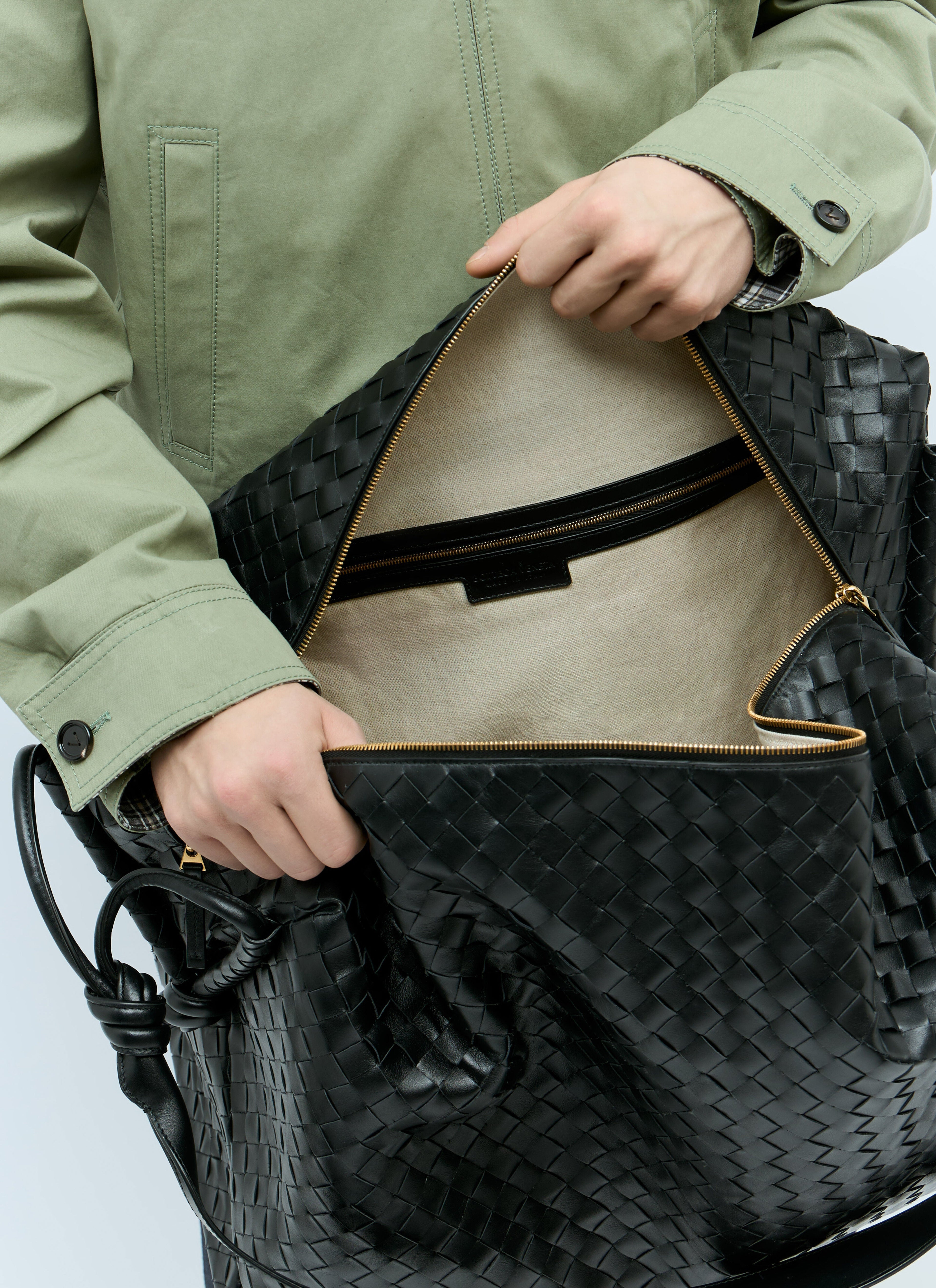 Bottega Veneta Men Large Loop Weekender Bag