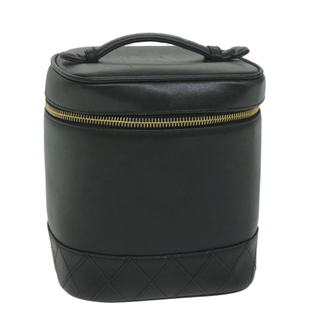 CHANEL Vanity Cosmetic Pouch Leather Black CC bs10975