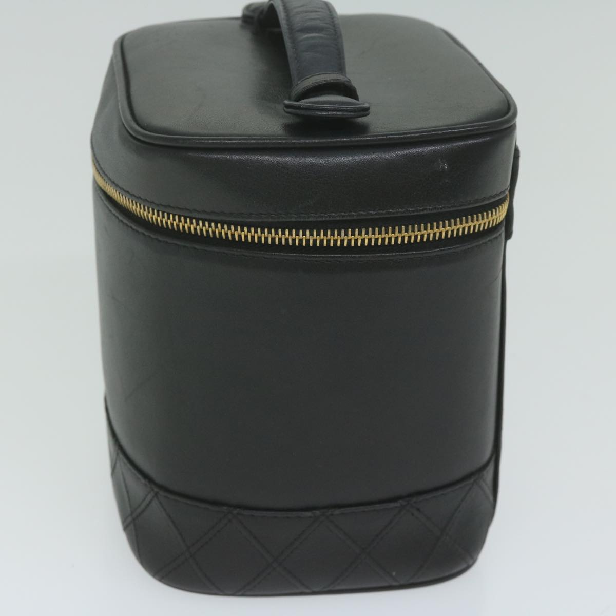 CHANEL Vanity Cosmetic Pouch Leather Black CC bs10975