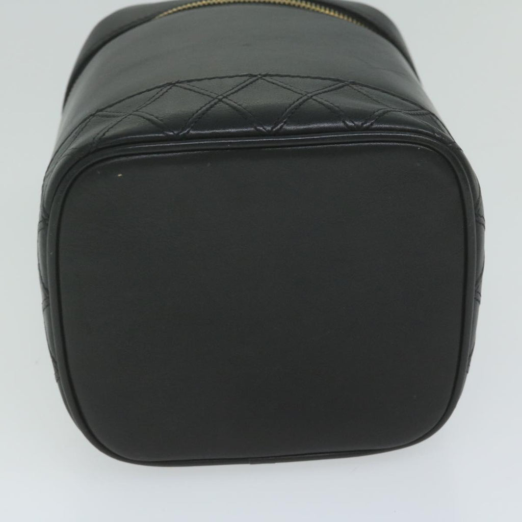 CHANEL Vanity Cosmetic Pouch Leather Black CC bs10975