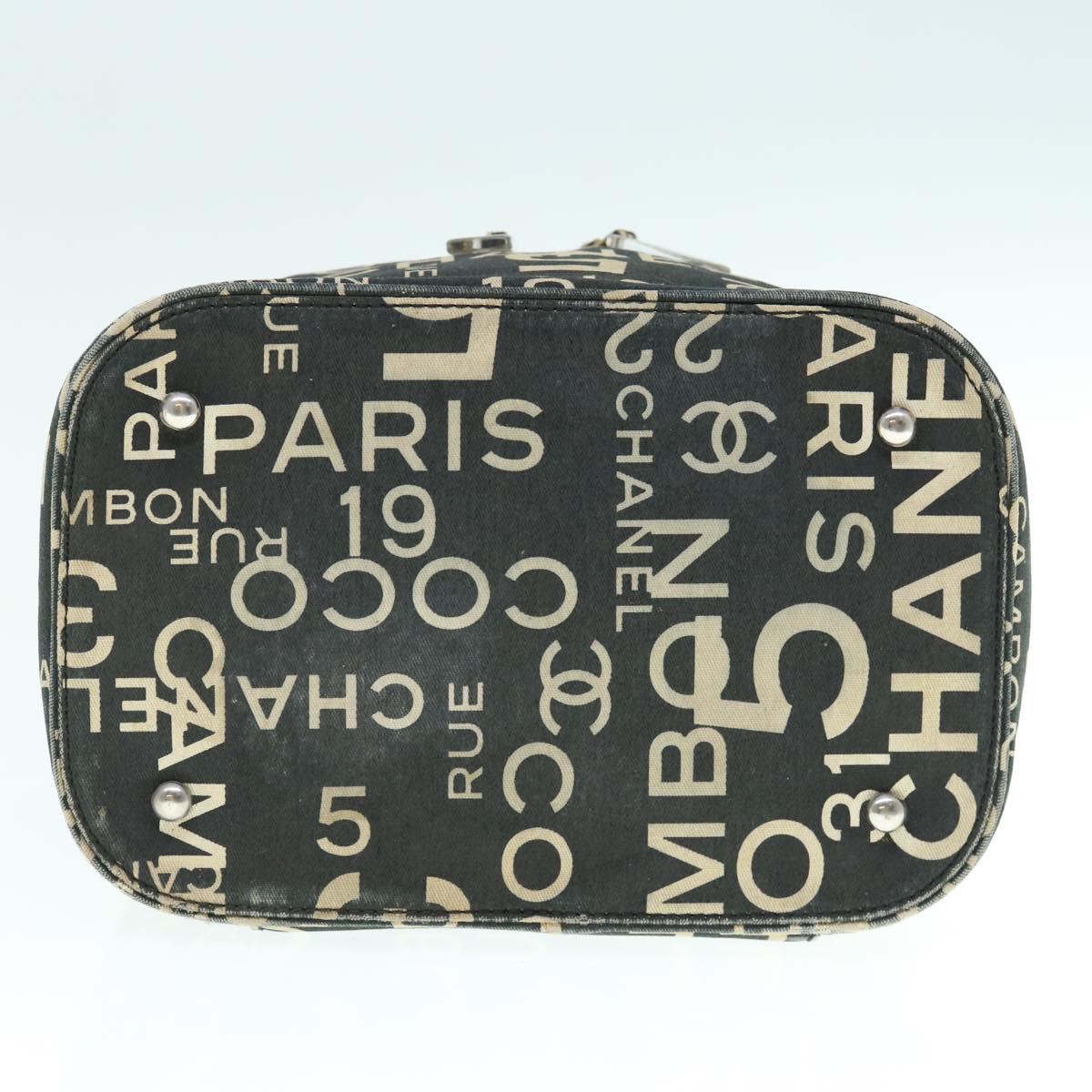 CHANEL Bycy Vanity Cosmetic Pouch Canvas Black CC bs11565