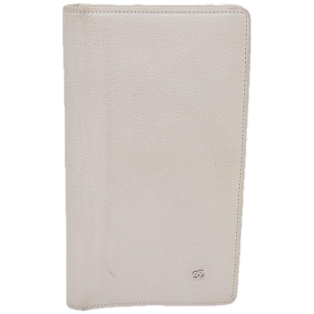CHANEL Wallet Leather White CC bs12464
