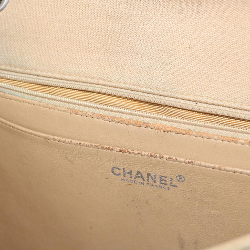 CHANEL Matelasse Chain Turn Lock Shoulder Bag cotton Beige CC bs13037