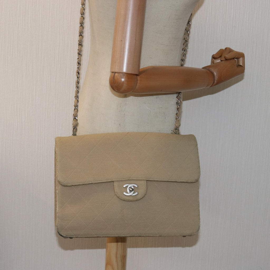 CHANEL Matelasse Turn Lock Chain Shoulder Bag Cotton Beige CC bs15107