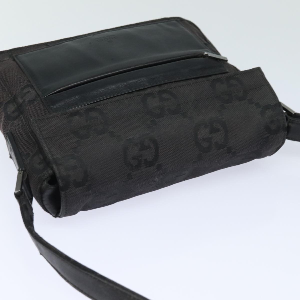 GUCCI GG Canvas Shoulder Bag Black bs15660