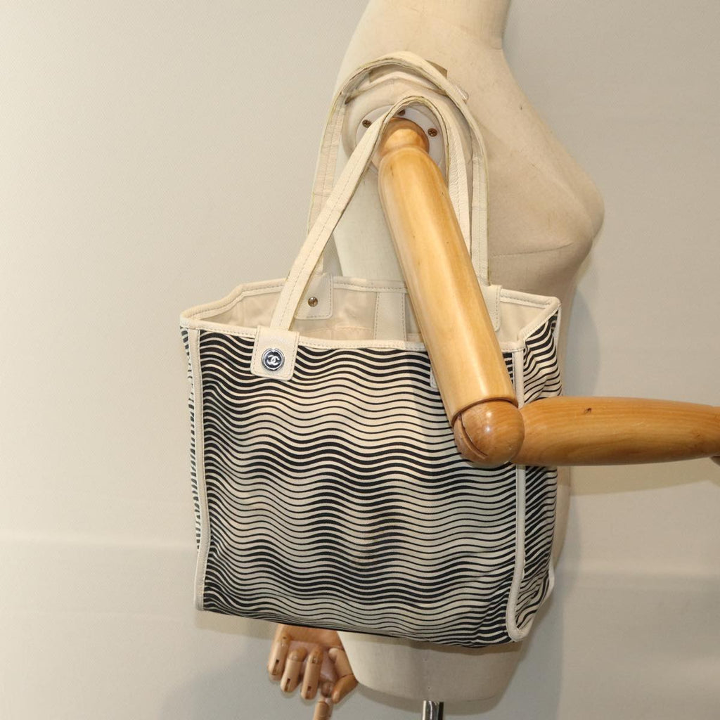 CHANEL Tote Bag Canvas White CC bs15848