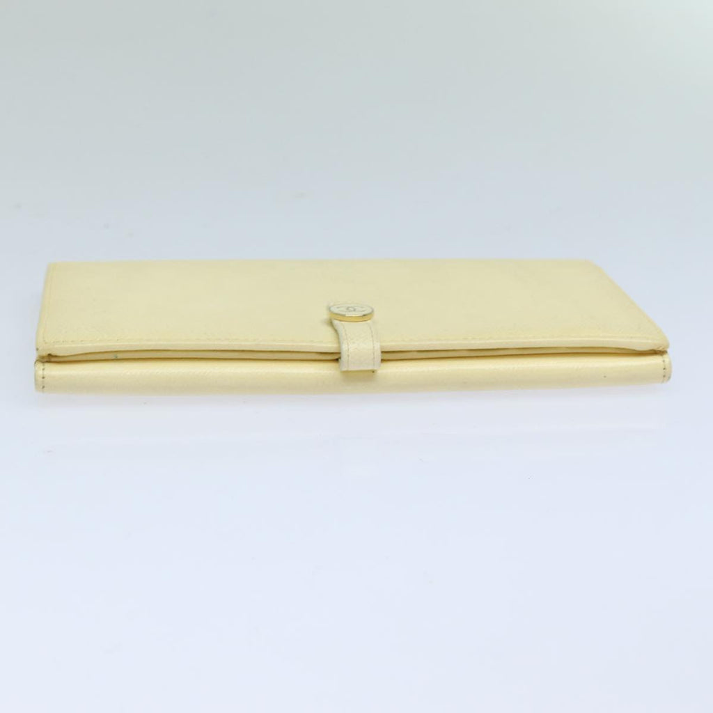 CHANEL COCO Mark Wallet Leather Vanilla CC bs15966