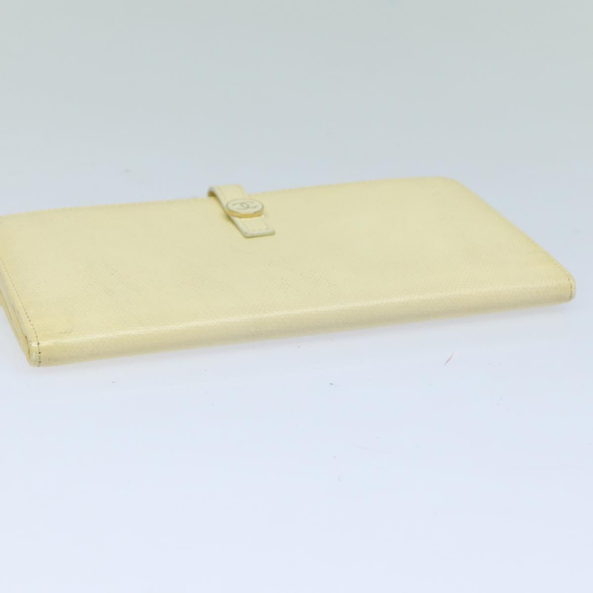 CHANEL COCO Mark Wallet Leather Vanilla CC bs15966
