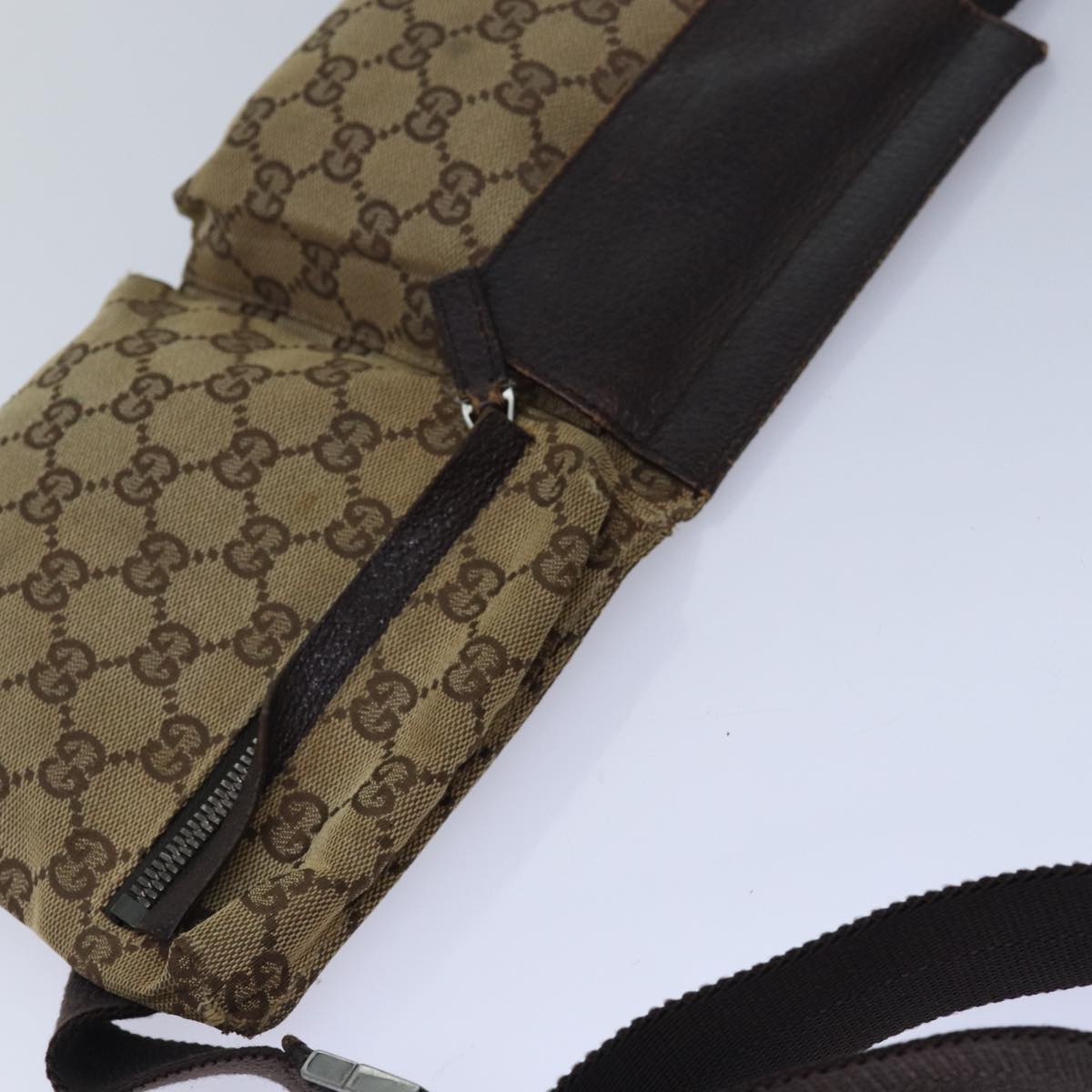 GUCCI GG Canvas Waist bag Beige 28566 bs16083