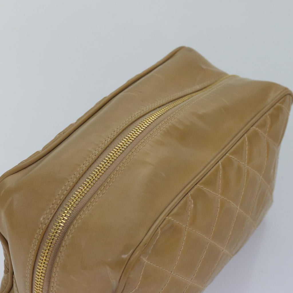 CHANEL Matelasse Pouch Enamel Beige CC bs16140