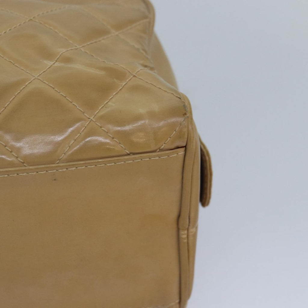 CHANEL Matelasse Pouch Enamel Beige CC bs16140