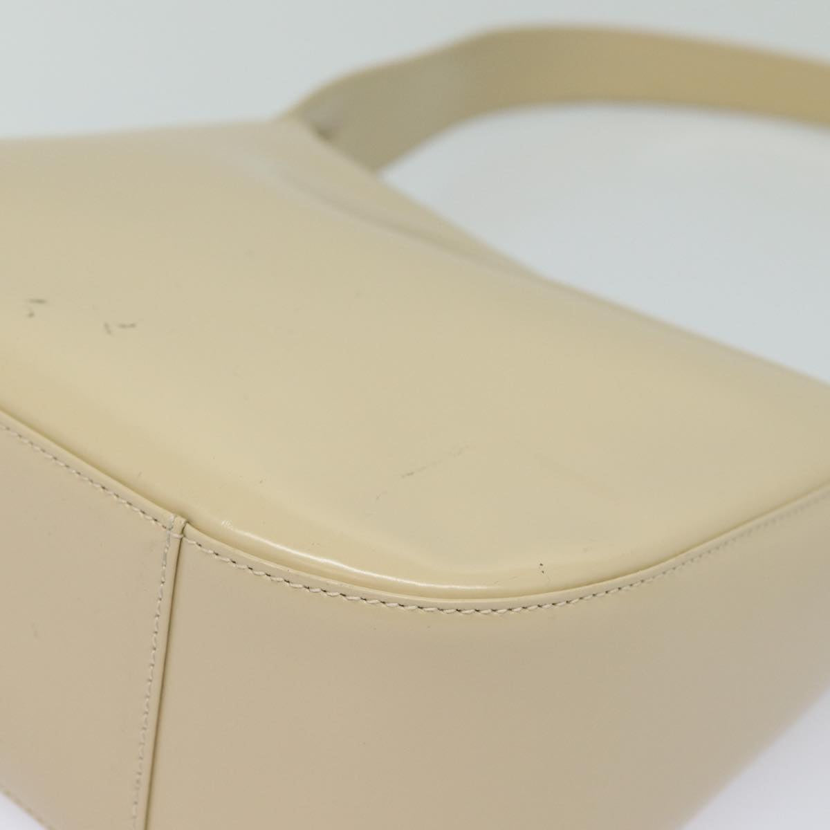 GUCCI Shoulder Bag Enamel Beige Silver 007 2046 0250 bs16623