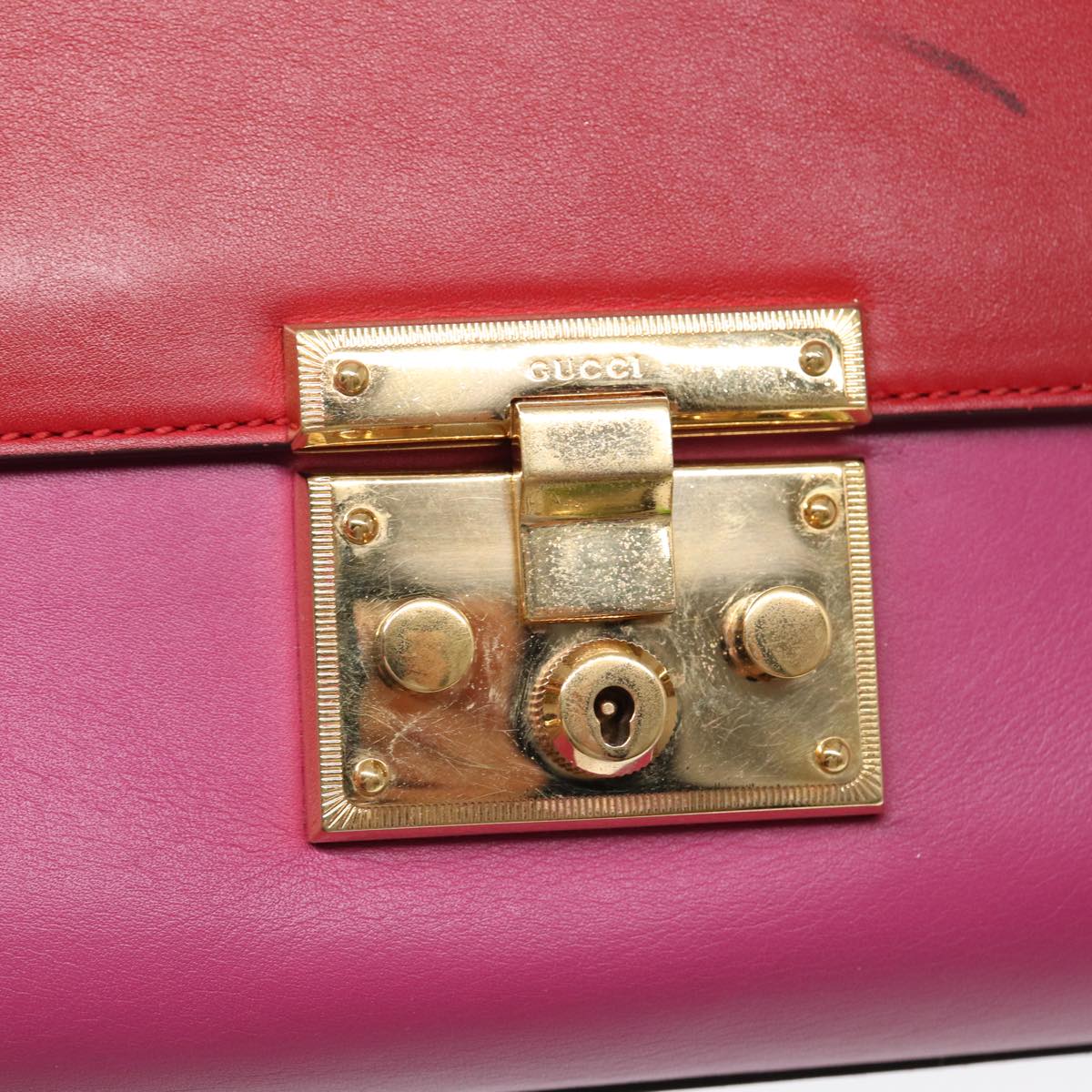 GUCCI Padlock Chain Shoulder Bag Leather Red Pink bs16789