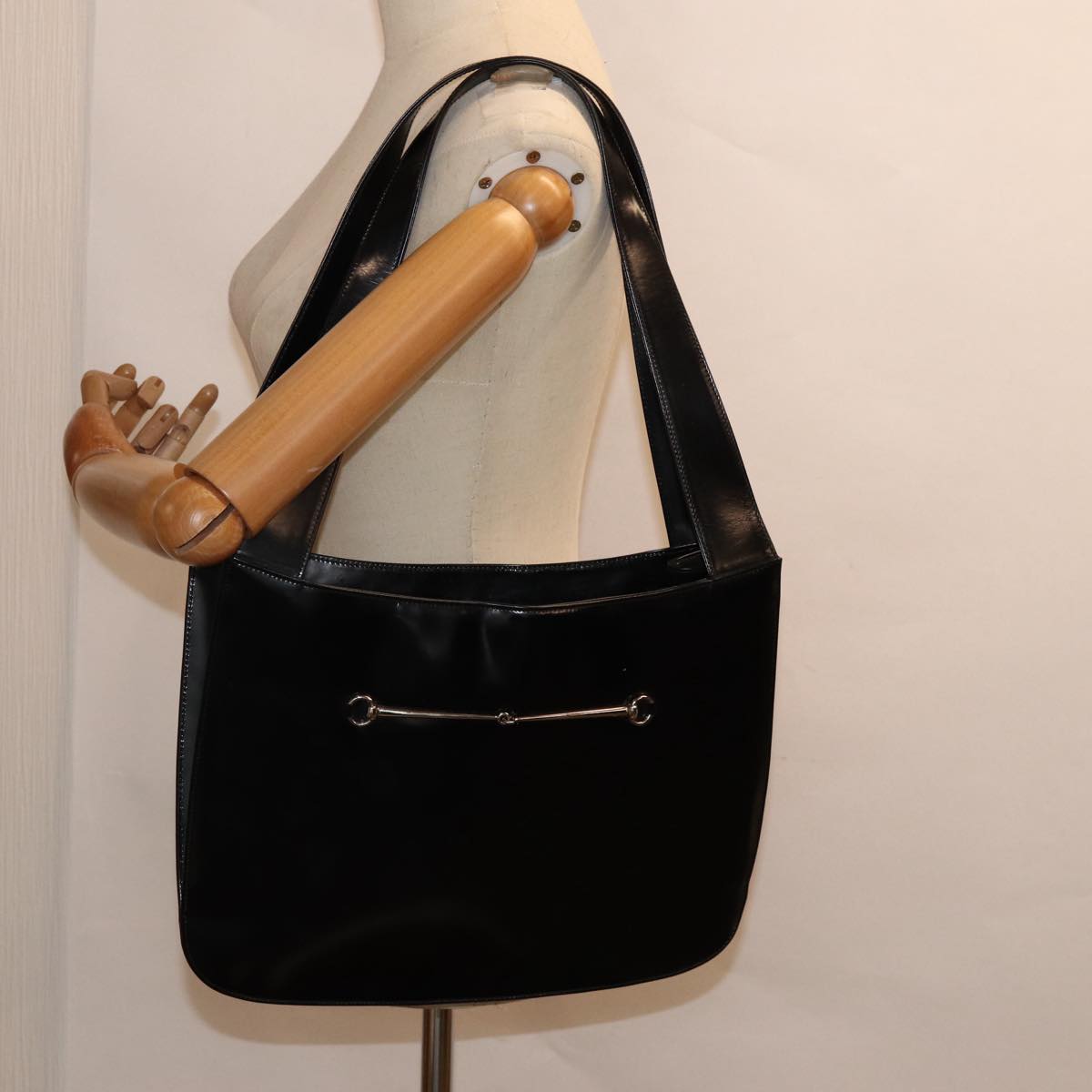 GUCCI Shoulder Bag Patent leather Black Silver bs17018