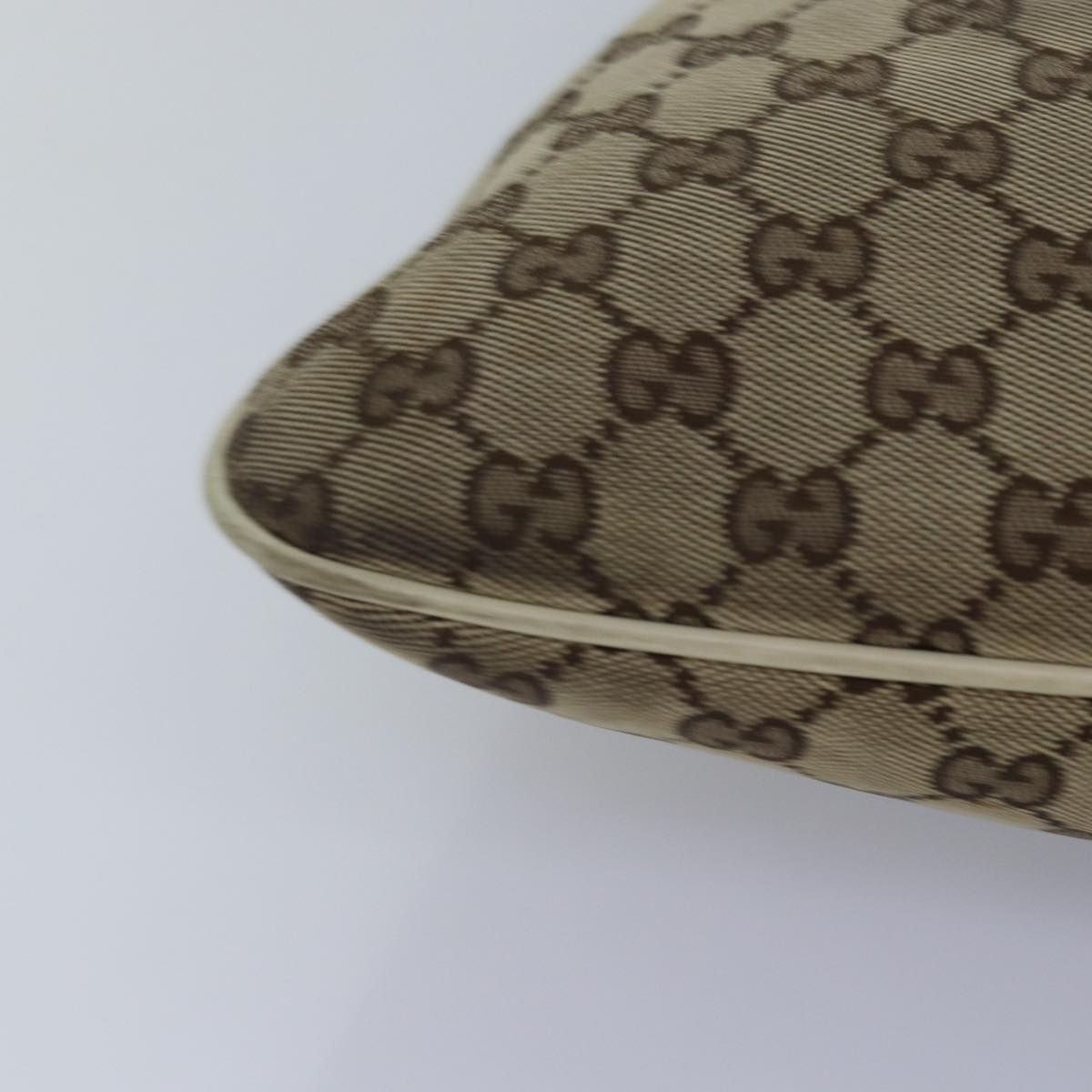 GUCCI GG Canvas Shoulder Bag Beige Gold 169947 bs17560