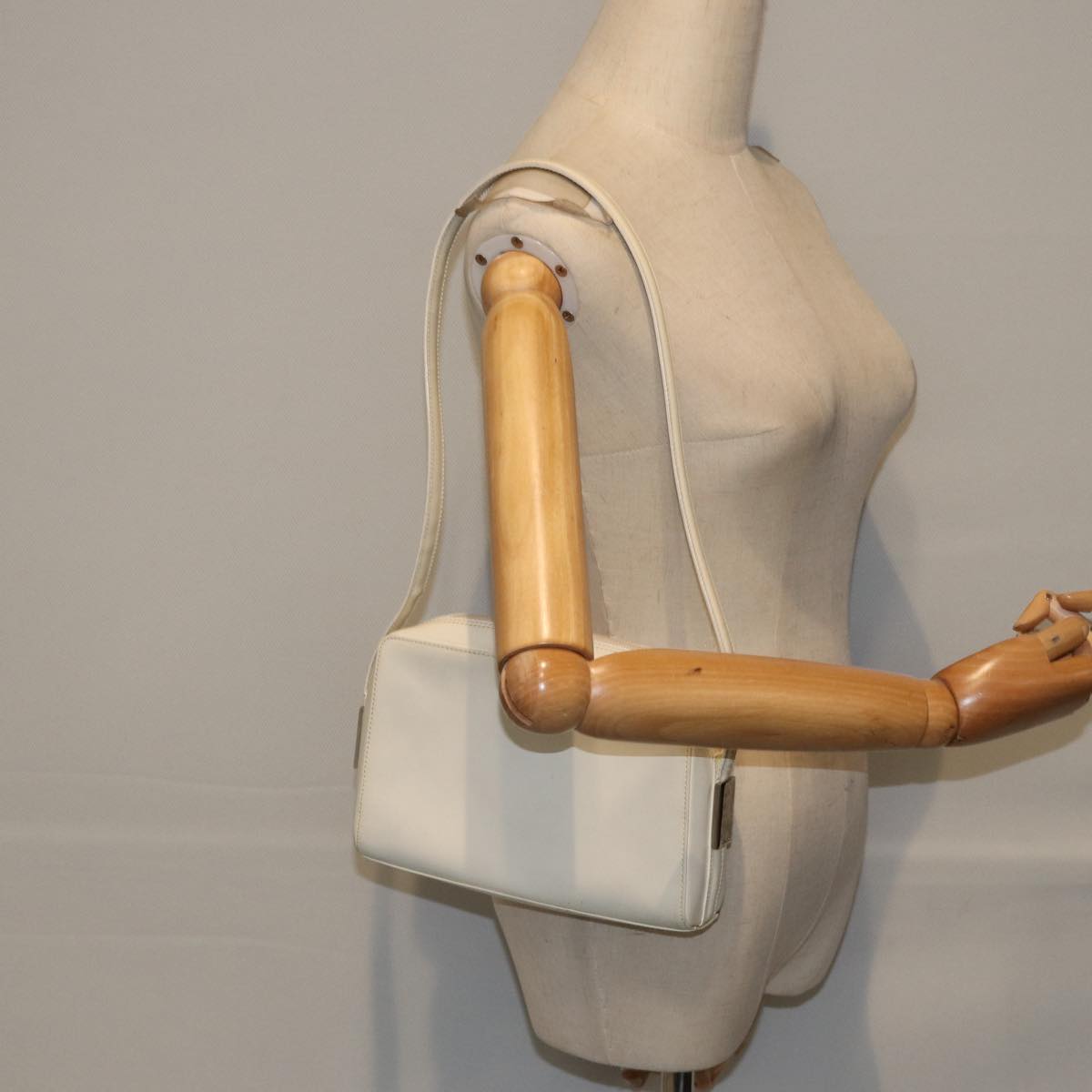 GUCCI Shoulder Bag Leather White Silver 007 1014 0274 bs17611