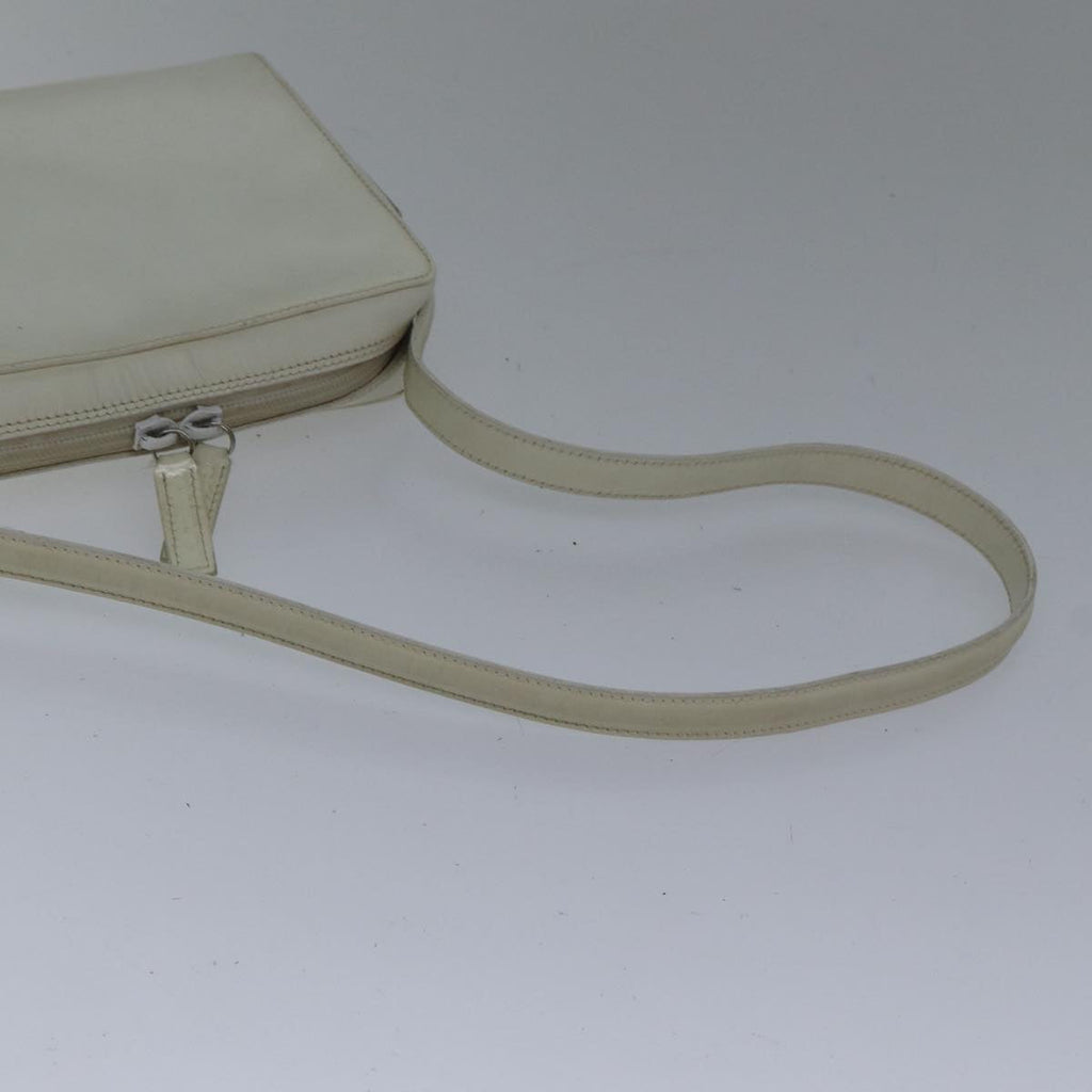 GUCCI Shoulder Bag Leather White Silver 007 1014 0274 bs17611