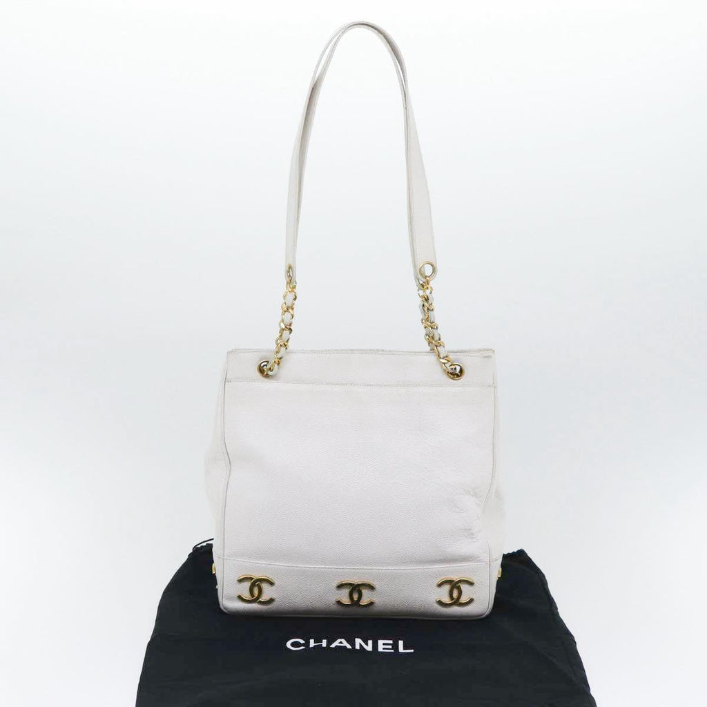 CHANEL Chain Shoulder Bag Caviar Skin White Gold CC bs17674