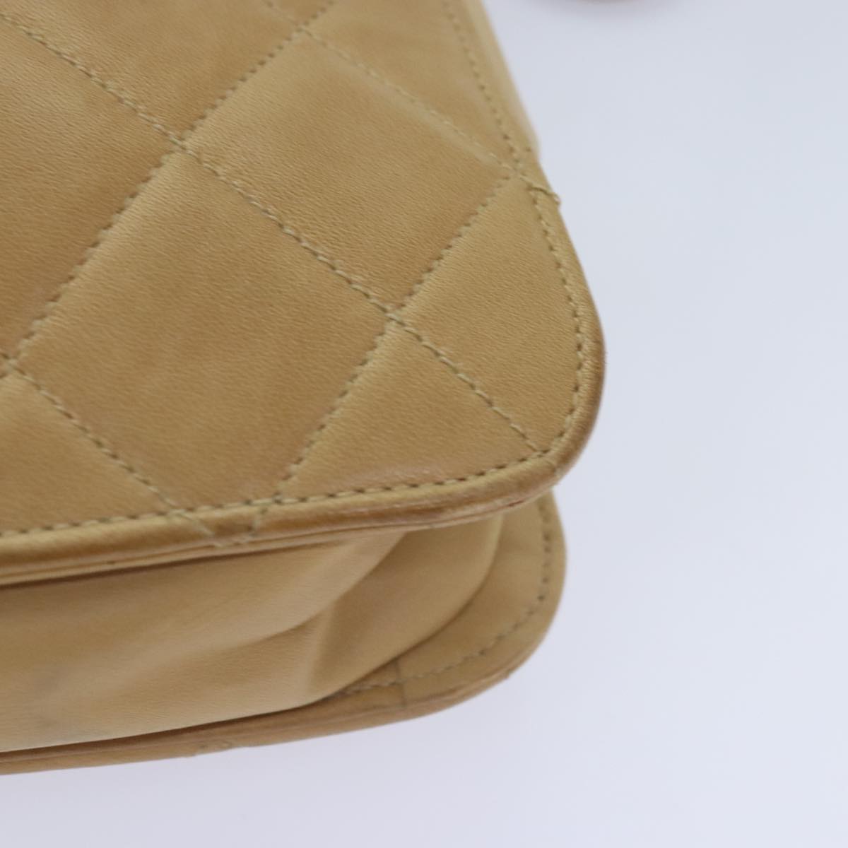 CHANEL Matelasse Chain Shoulder Bag Leather Beige CC bs18062