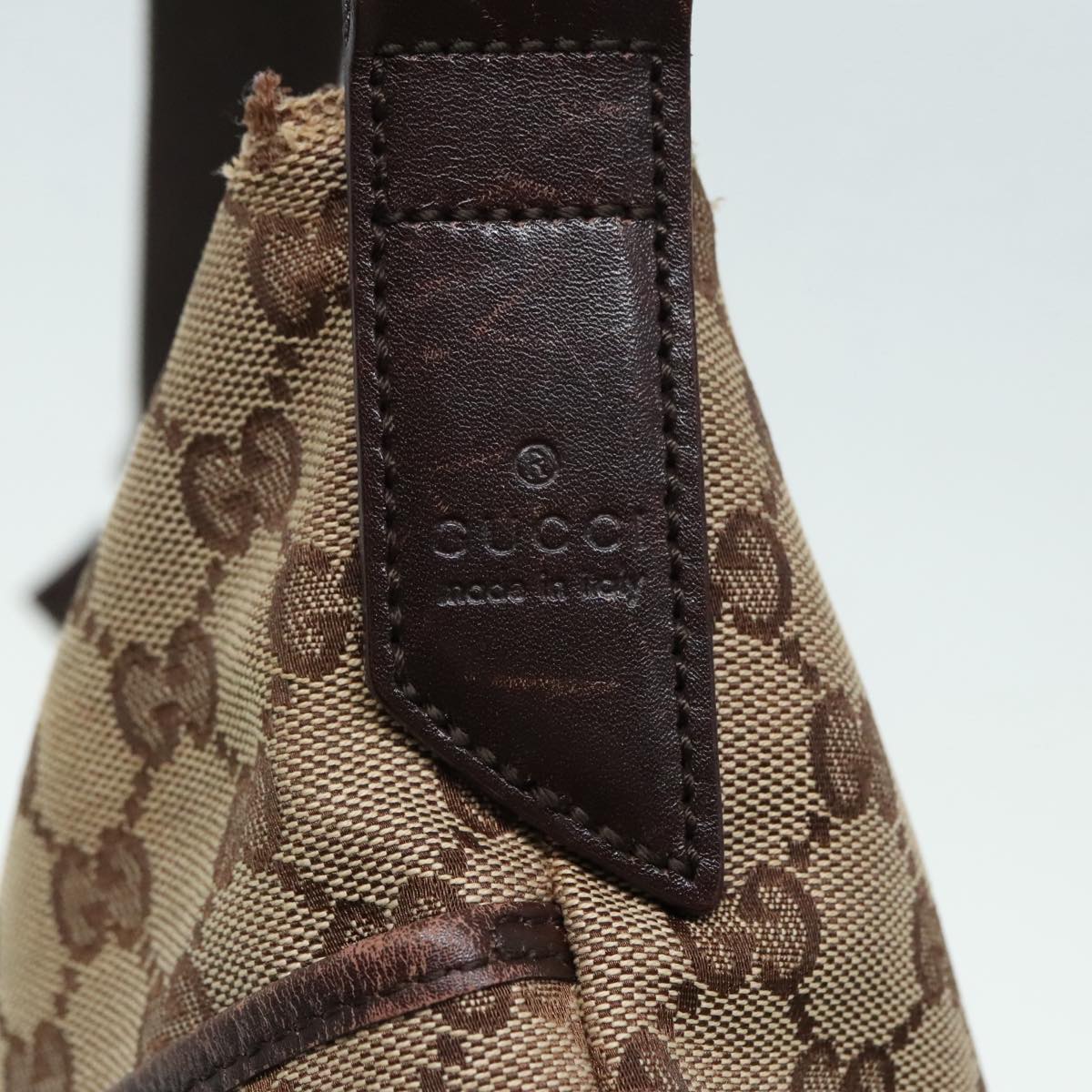 GUCCI GG Canvas Shoulder Bag Beige bs18113