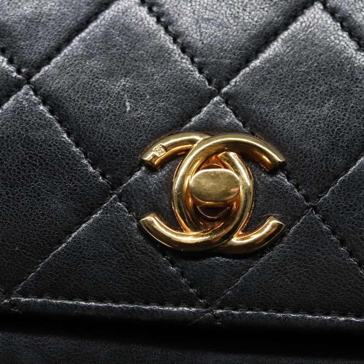 CHANEL Matelasse Chain Shoulder Bag Lamb Skin Gold Black CC bs18449