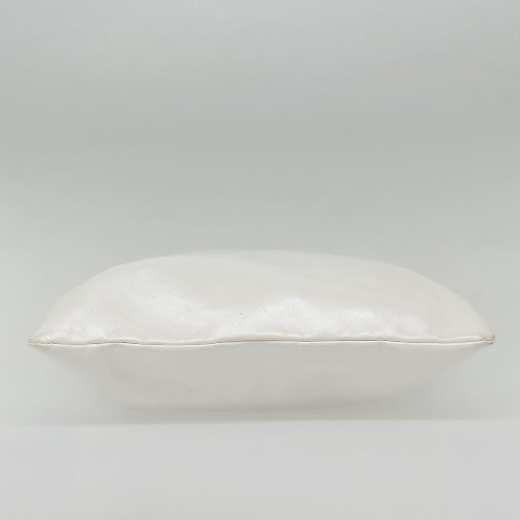 CHANEL Matelasse Hand Bag Leather White CC bs18834