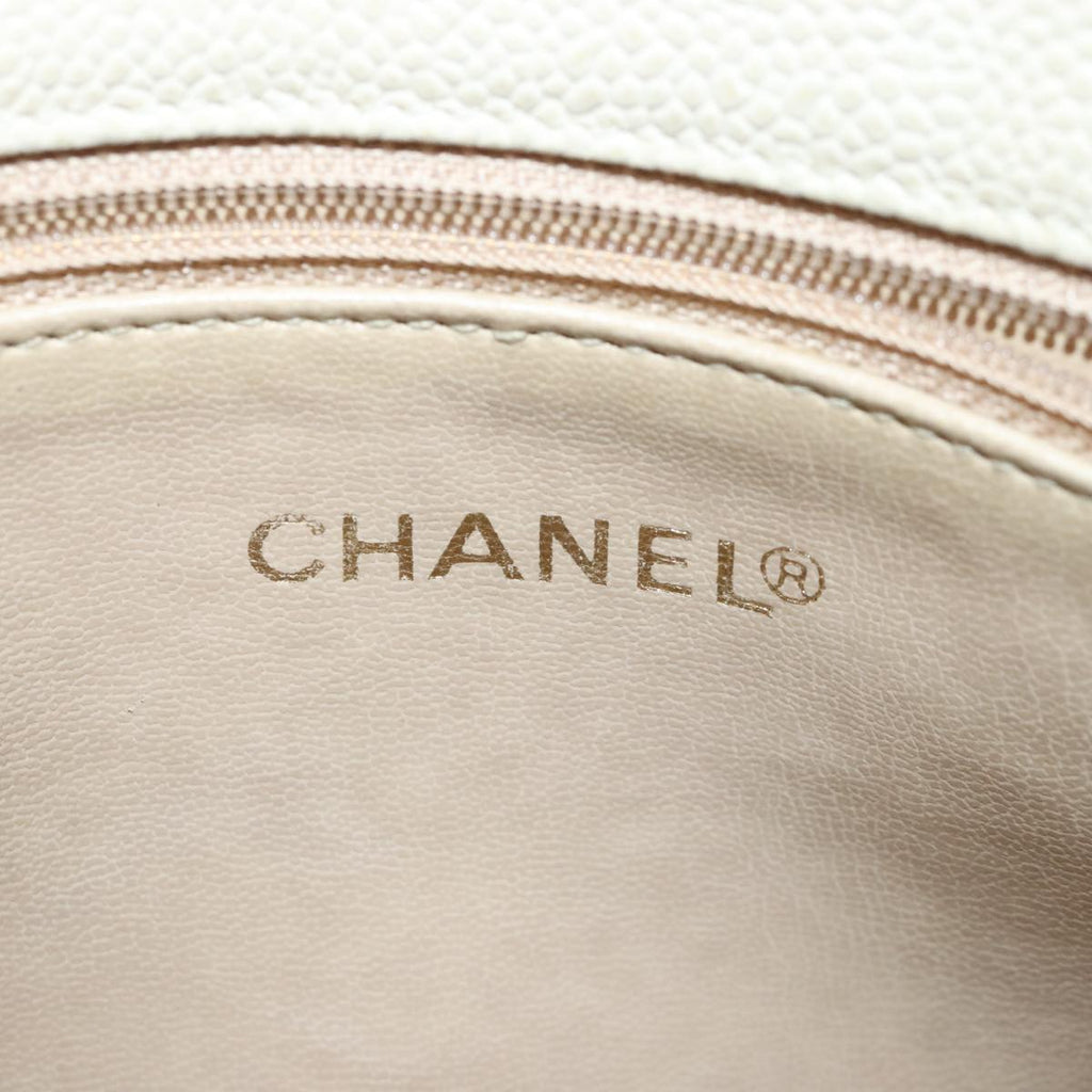 CHANEL Matelasse Chain Shoulder Bag Caviar Skin Beige CC bs18887