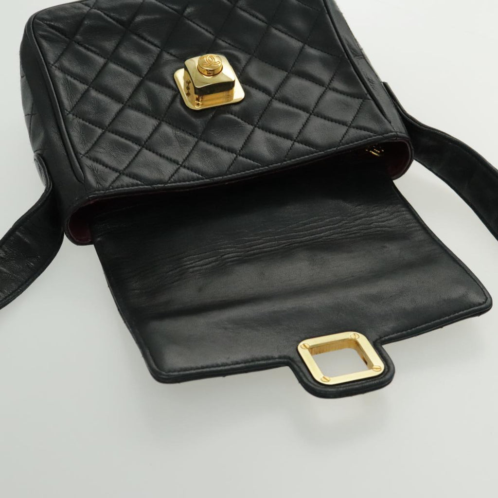 CHANEL Matelasse Shoulder Bag Lamb Skin Black Gold CC bs19046