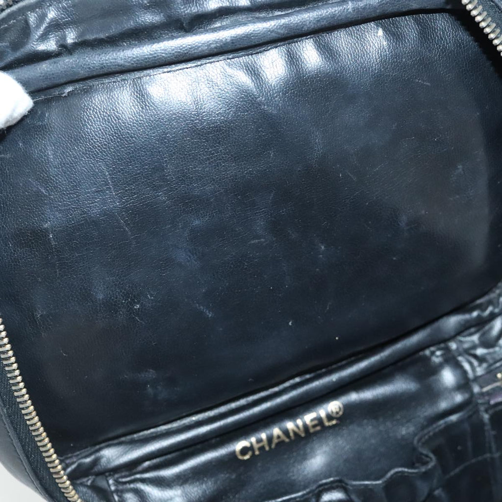CHANEL Bicolore Vanity Cosmetic Pouch Leather Black Gold CC bs19077