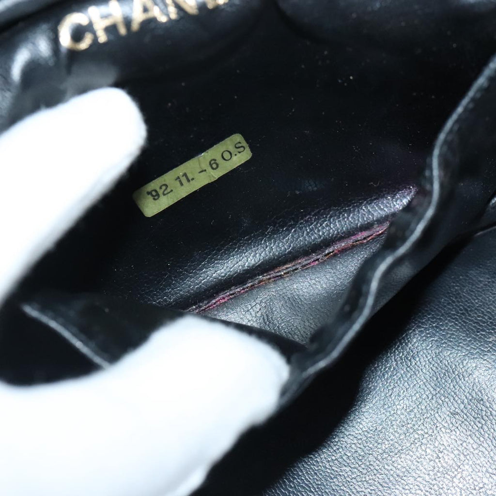 CHANEL Bicolore Vanity Cosmetic Pouch Leather Black Gold CC bs19077