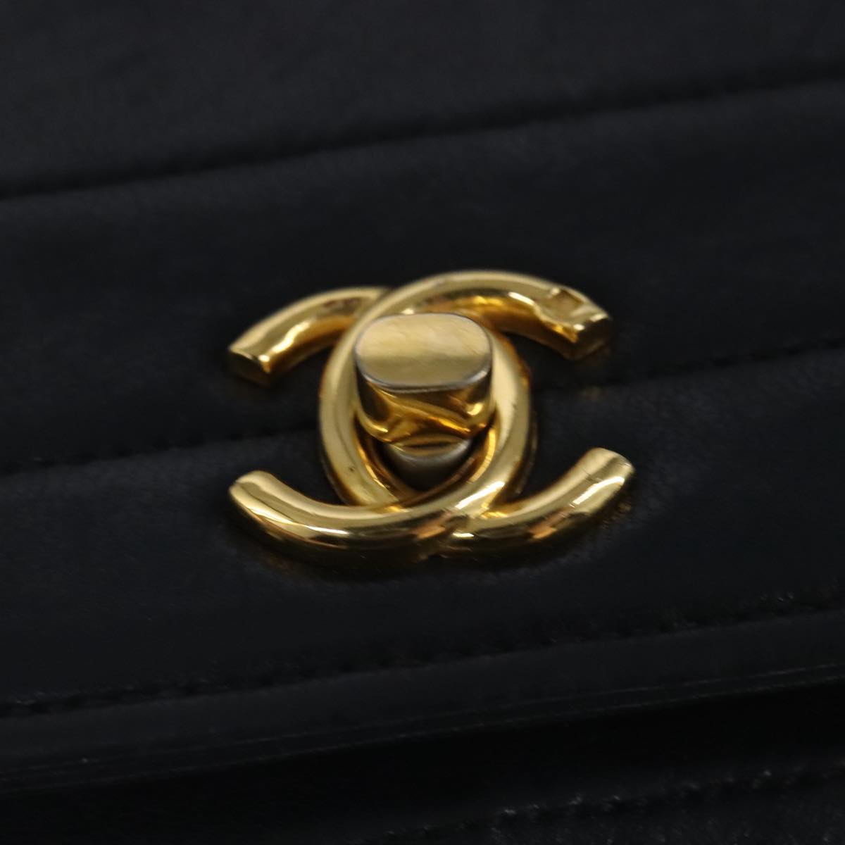 CHANEL Chain Shoulder Bag Lamb Skin Black Gold CC bs19645