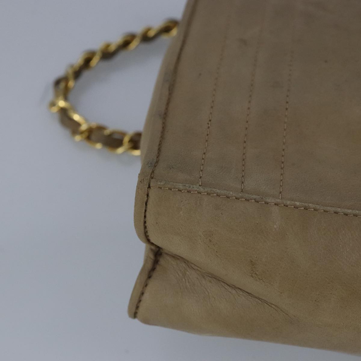 CHANEL Chain Shoulder Bag Lamb Skin Beige Gold CC bs19652