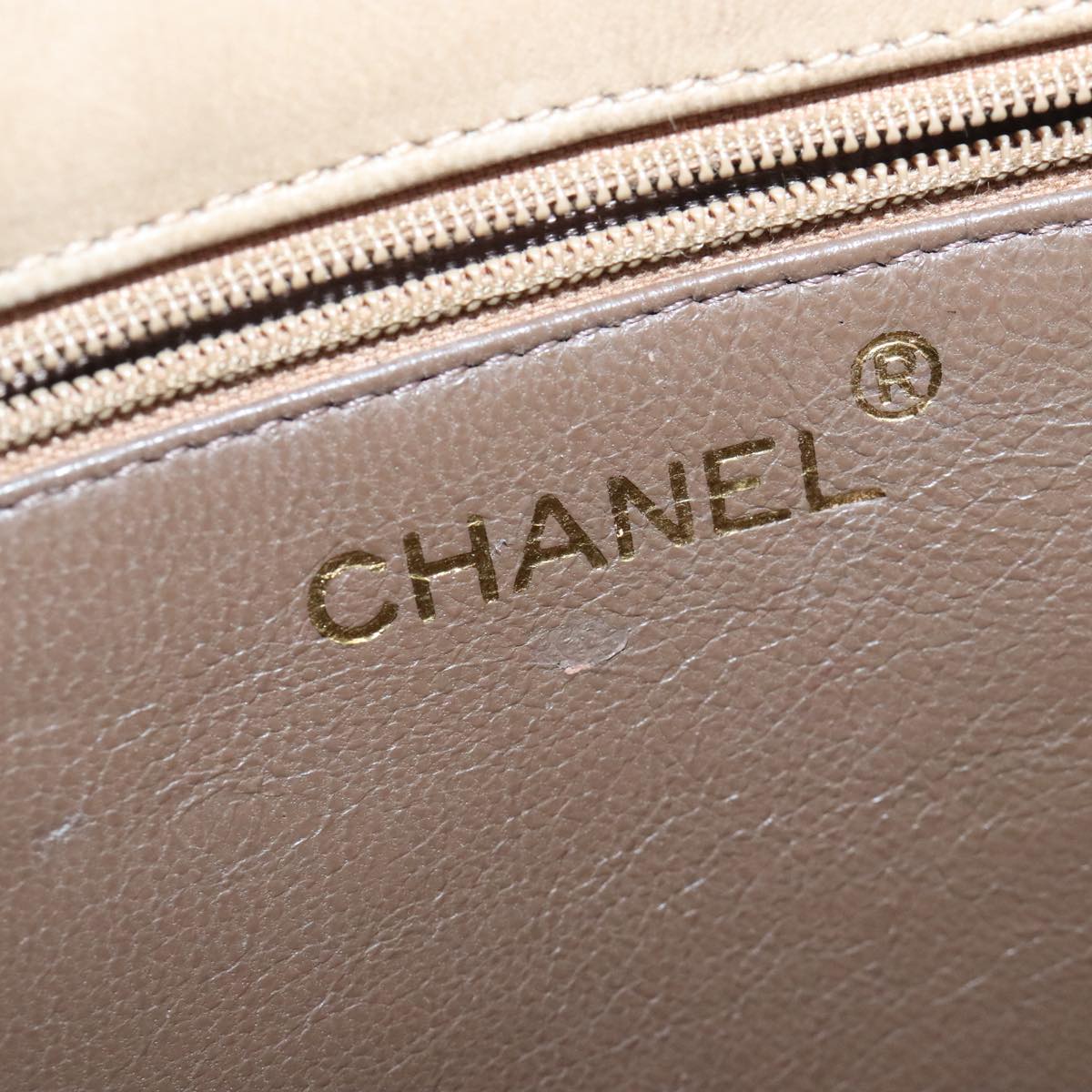 CHANEL Chain Shoulder Bag Lamb Skin Beige Gold CC bs19652