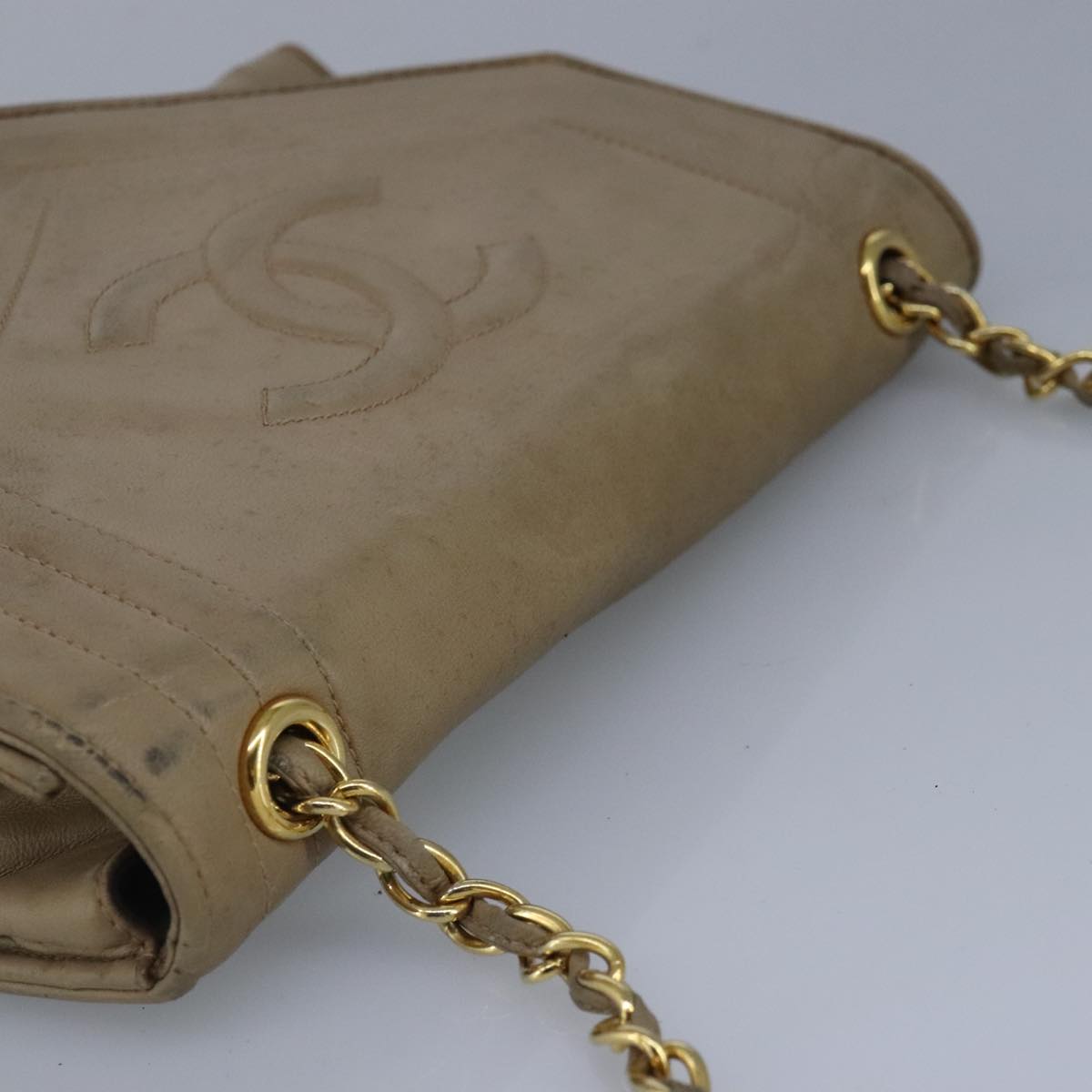 CHANEL Chain Shoulder Bag Lamb Skin Beige Gold CC bs19652