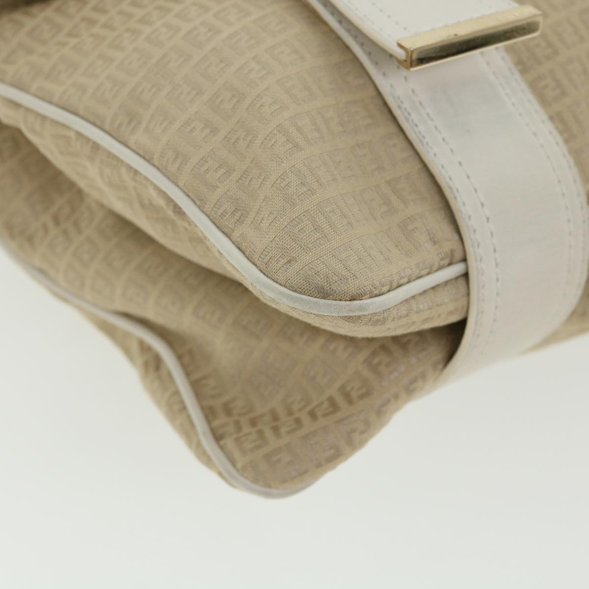 FENDI Zucchino Canvas Shoulder Bag Beige bs1980