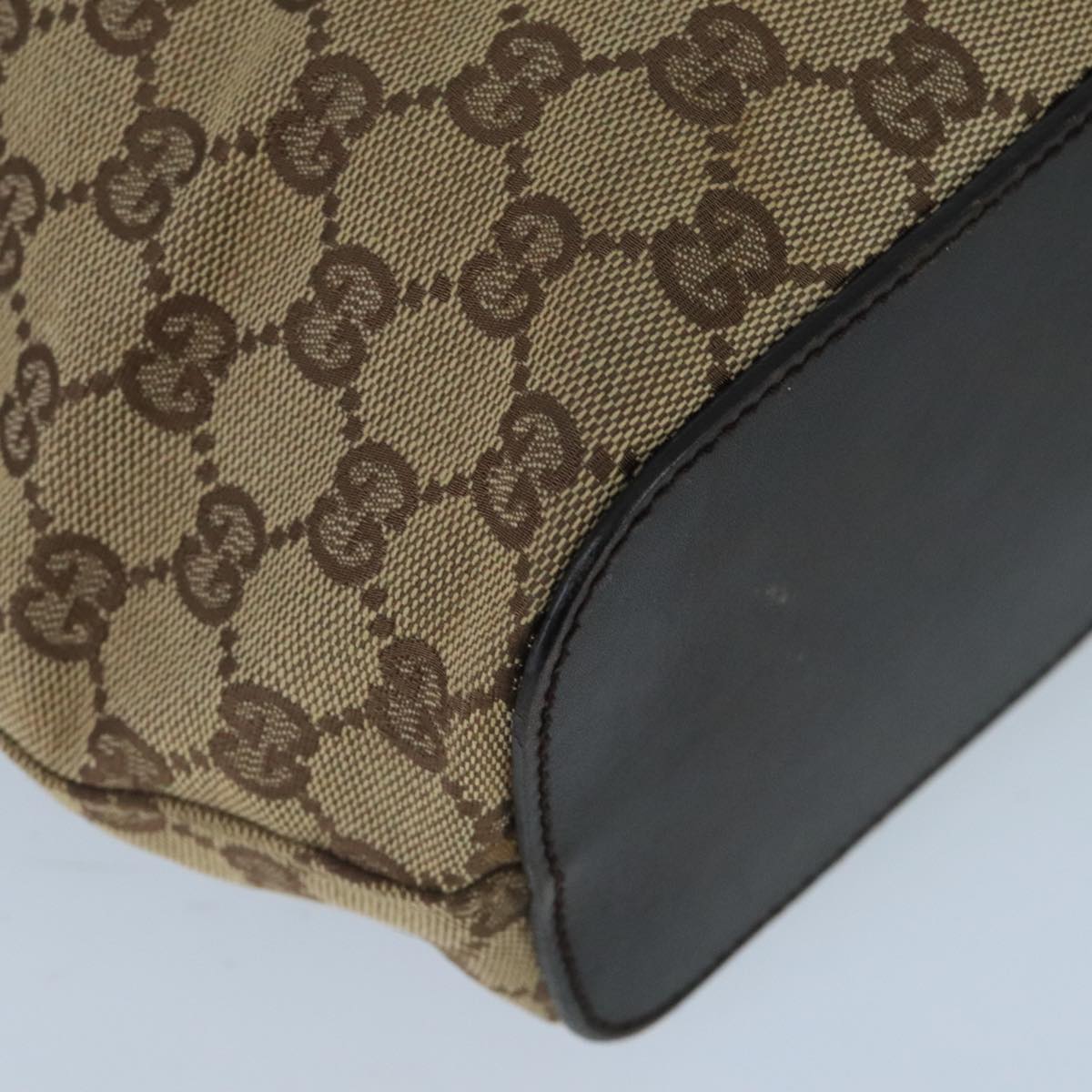 GUCCI GG Canvas Shoulder Bag Beige bs20066
