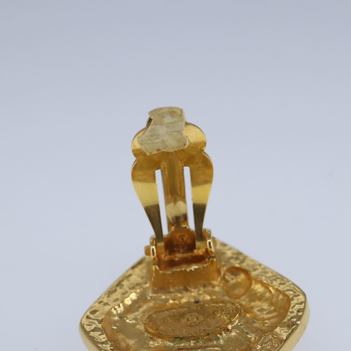 CHANEL Earring metal Gold CC bs20202